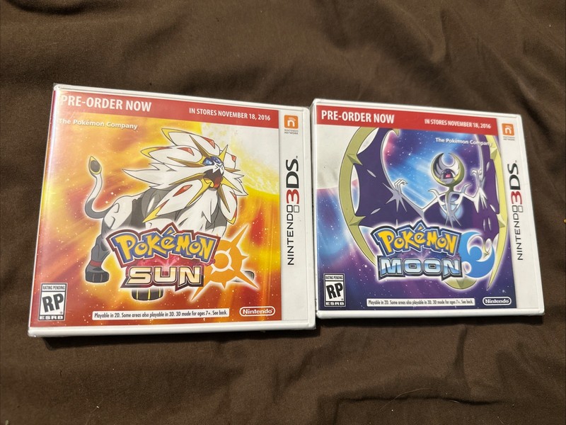 Nintendo 3DS Pokemon Sun and Moon Preorder Cases Display Only New Sealed NO GAME
