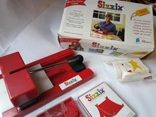 Sizzix Die Cutter Machine Plus Shapes Christmas