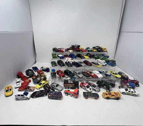 Massive Matchbox Hot Wheels Diecast Cars Trucks Vintage Mixed Lot Collection