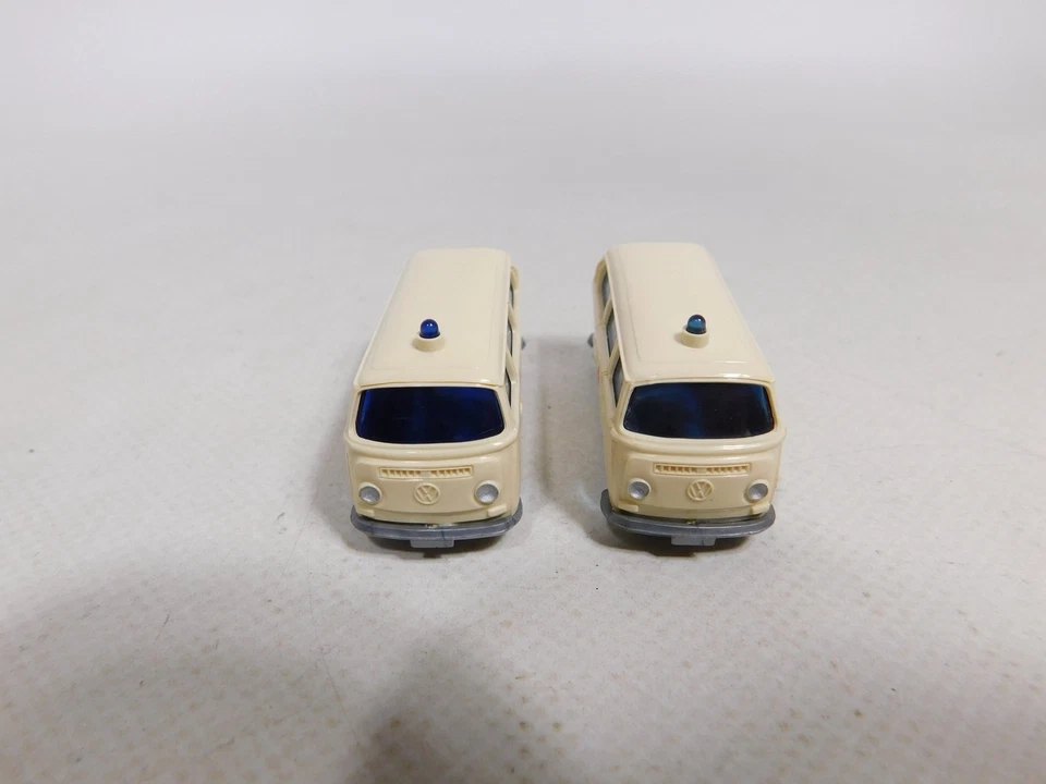 2x wiking H0 1:87 Ambulanza VW Volkswagen T2 Drk Croce Rossa Mint # CW815-0,5 - Immagine 4 di 4