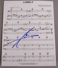 AKON HIP HOP RAP STAR SIGNED AUTOGRAPHED LONELY 8X10 SHEET MUSIC PROOF PIC RARE