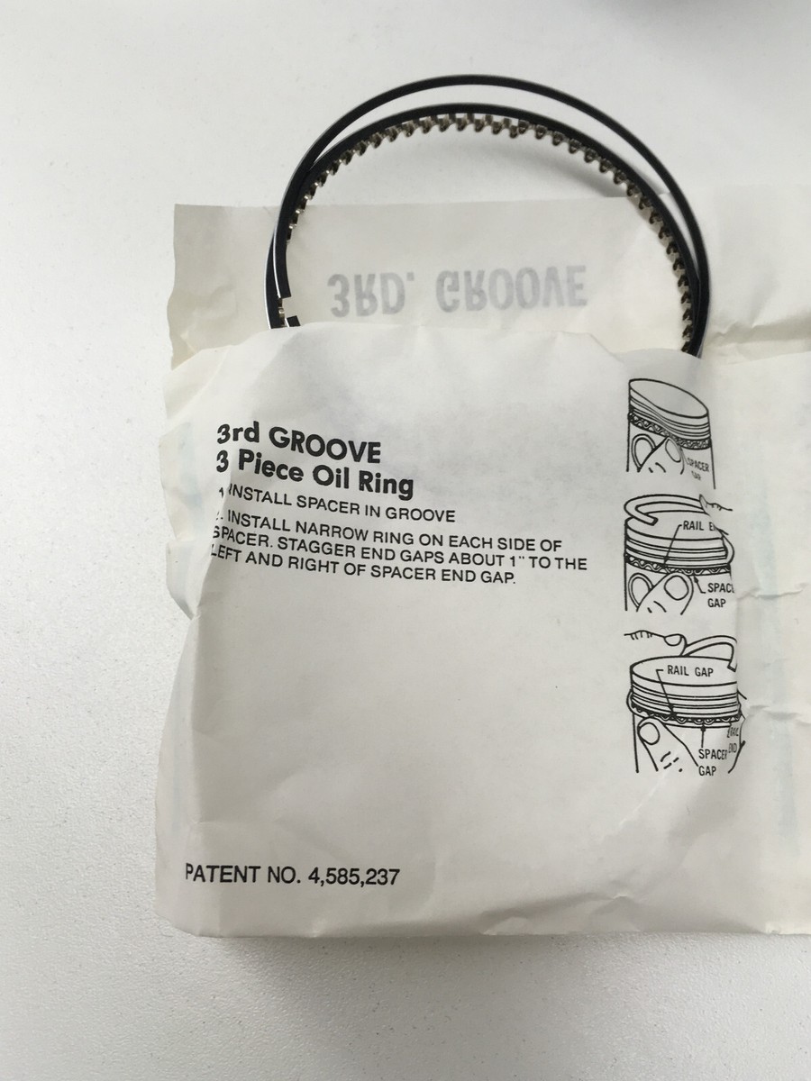 ドッグ NOS OEM Genuine Harley Davidson Piston And Rings 0.020 OS P