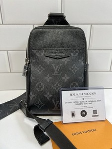 Louis Vuitton Taiga Messenger Bag | eBay