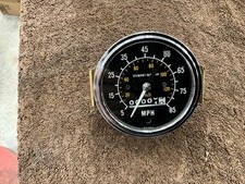 Vintage Stewart Warner Speedometer 0-85 Mph Odometer Bright Light 82677 Nice
