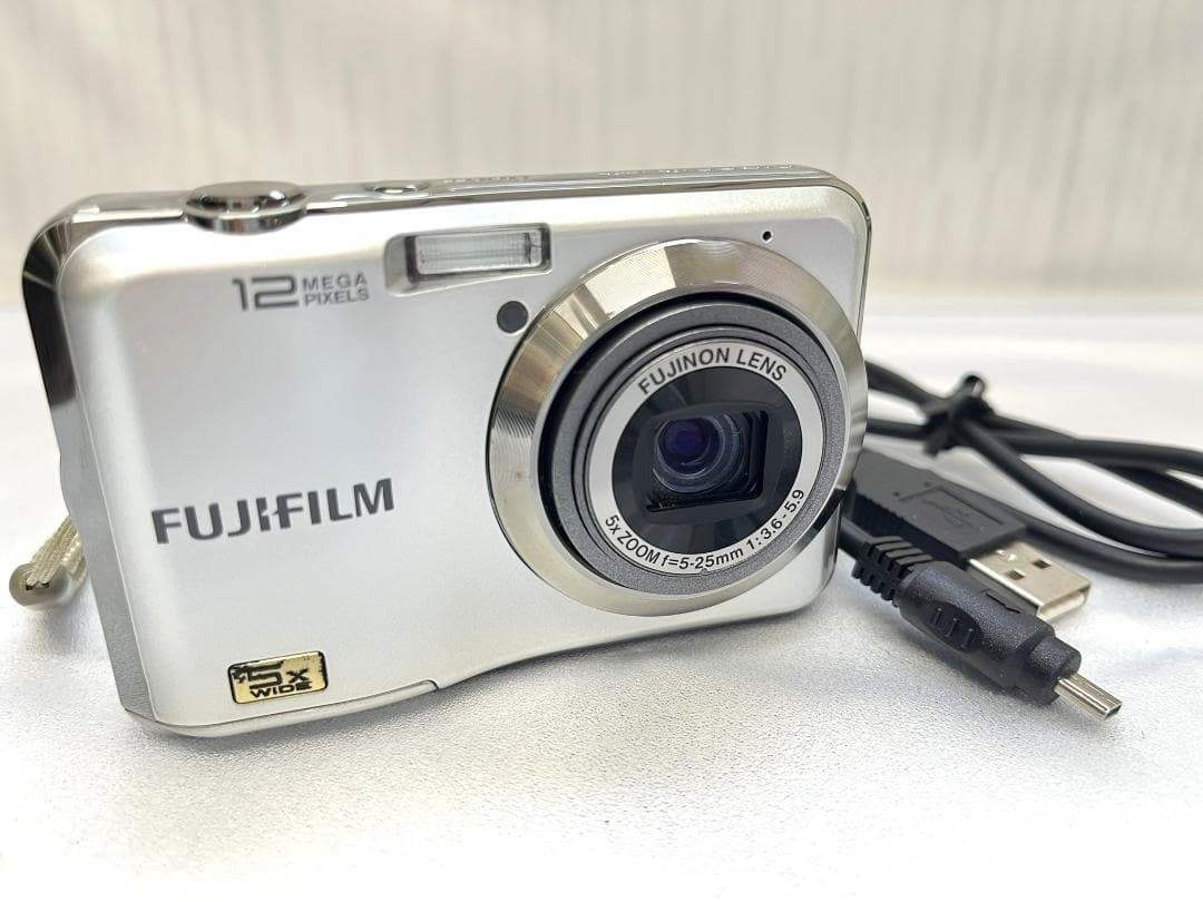 FUJIFILM FinePix AX200 Silver Compact Camera Tested Working From