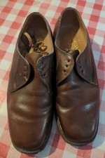 Vintage 1970's Gents Brown Leather Shoes. Ambassador By Trueform. Size 7