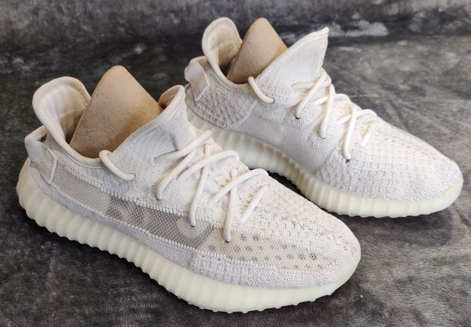 Adidas Yeezy Boost 350 V2, HQ6316 Bone Cream, Trainers, Size UK 6/ EU 39 1/3 VGC - image 2 of 4