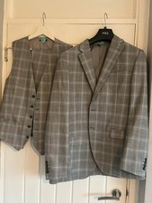 M&S Slim Fit Grey Check 3 Piece Suit 42R Jacket 36R Trousers