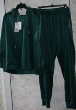 Jogging Track Suit Hooded Top & Pant Set.Size 2X.Velour.Garden Green.V-neck.NWT