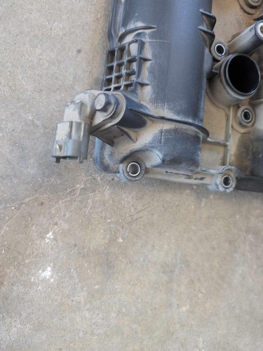 2013 hyundai azera RIGHT PASSENGER SIDE VALVE COVER 22423CGA3 - Picture 4 of 7