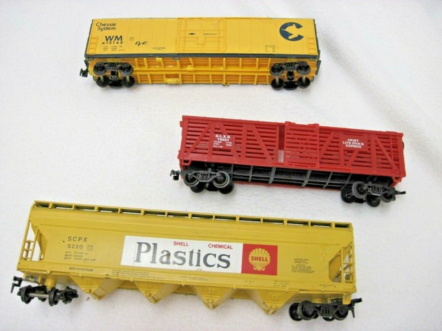 ho scale train cars for sale