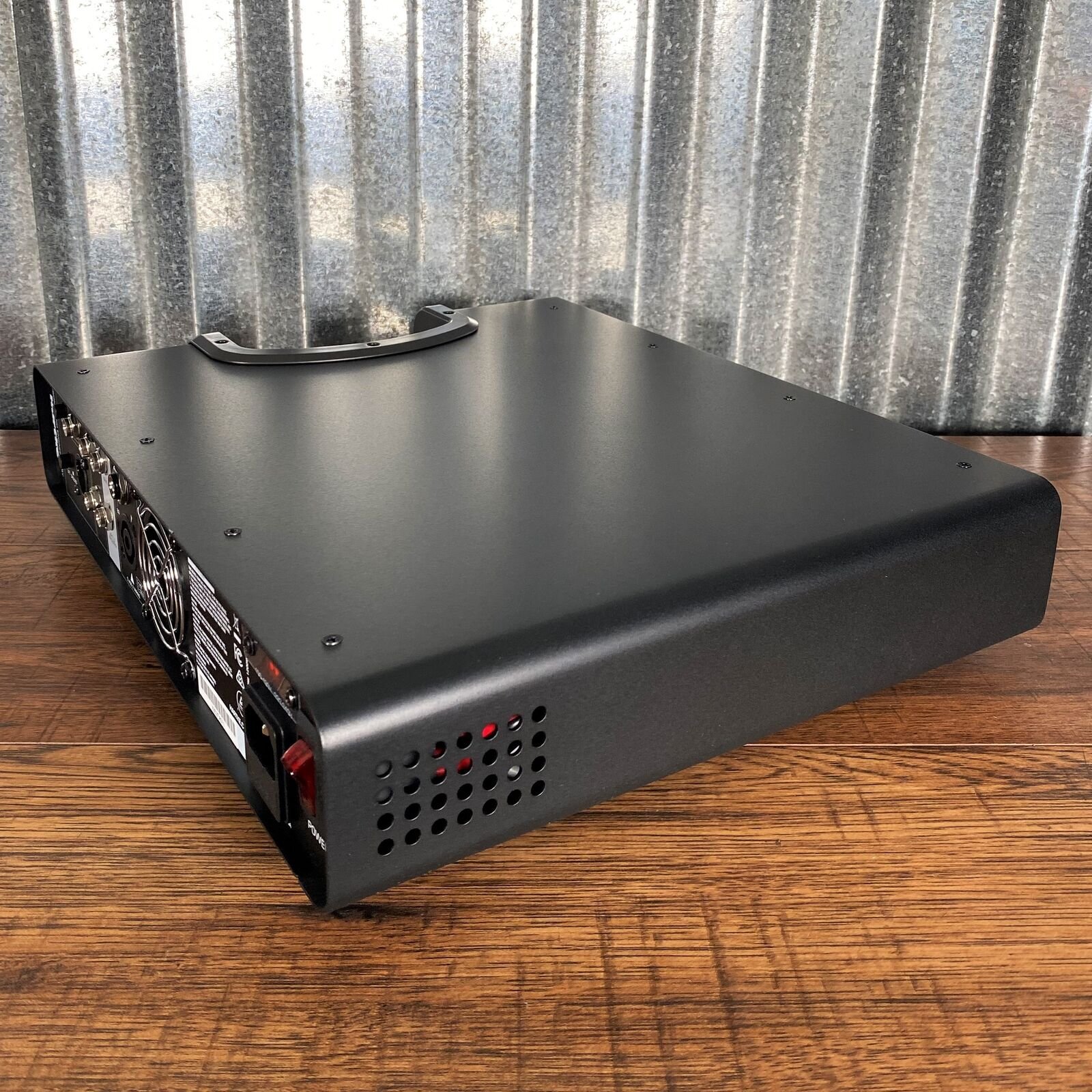 Hartke LX8500 800 Watt Light Weight Tube Preamp Bass Amplifier Head