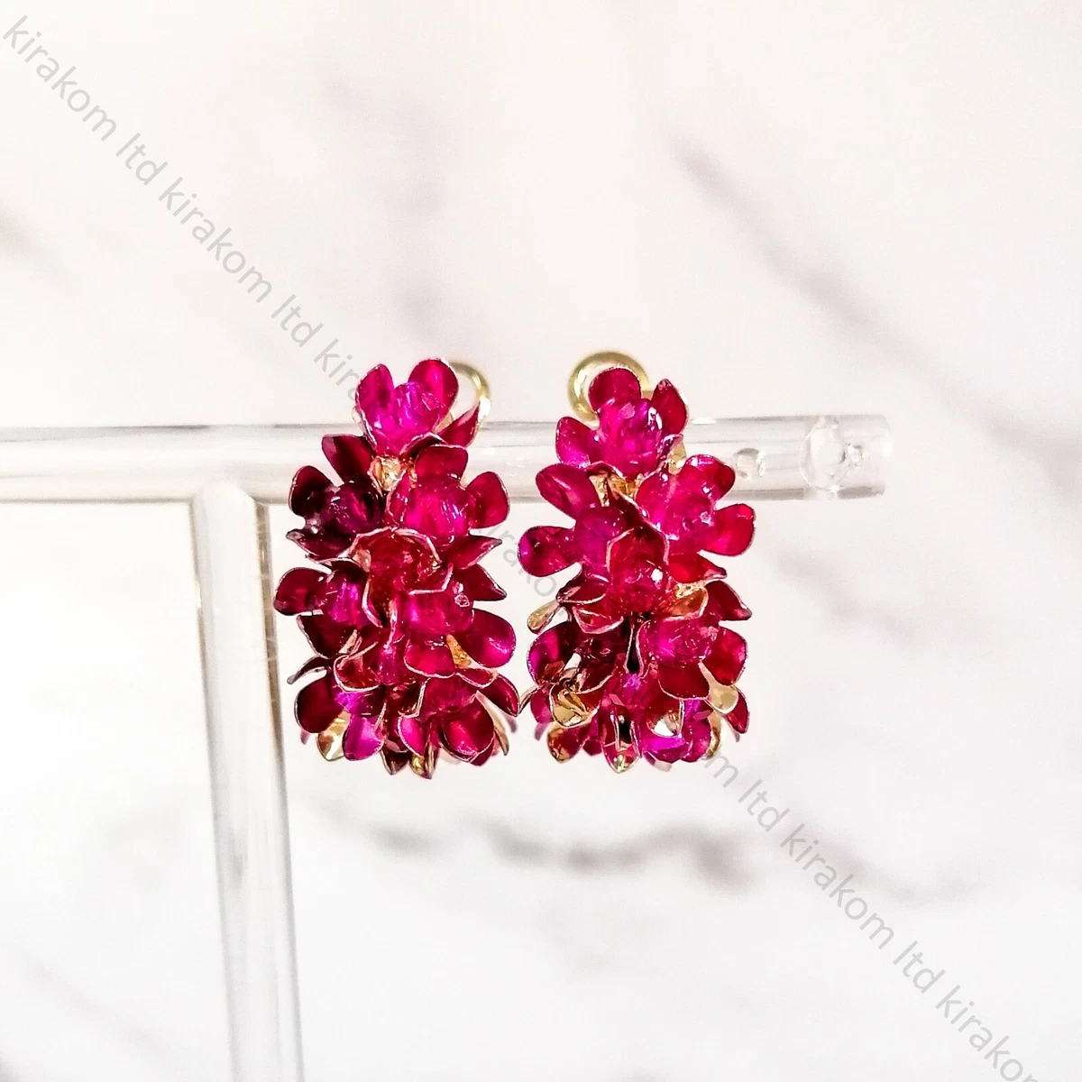 Women Small Flower Round Hoop Earrings Flowers Trendy Fashion Cute