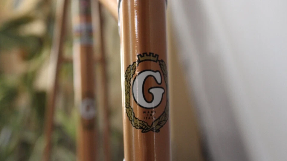 GRANDIS CAMPIONE DEL MONDO Oro 57 x 56 cm Columbus SL AÑOS 80 Hecho a Mano en Italia Foto 2 de 4