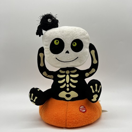 Hallmark Halloween Hokey Pokey Scheletro Canto Animato 10" Peluche Si illumina al Buio - Foto 2 di 4