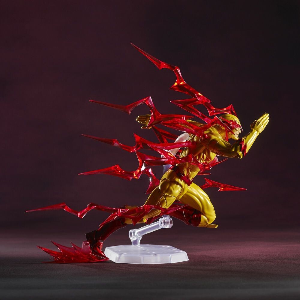 akadodo様 Amazing Yamaguchi Revoltech REVERSE FLASH DC Auth. Figure