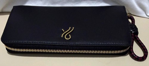 Illicia Black Zip Around Purse Wallet Gold Tone Logo Wrist Strap Boxed