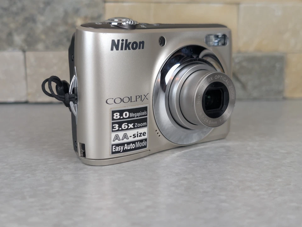 Nikon Coolpix L21 8MP Compact Digital Camera - Image 3 of 4
