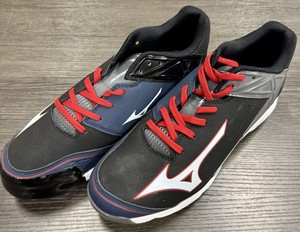 Corey Kluber Special Order Mizuno Custom Cleats with Original Box - Cleveland