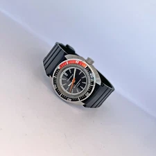 Vintage Caravelle Bulova Devil Diver Automatic Watch 1977 WR 666ft 29mm Womens