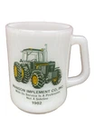 VTG 1982 JOHN DEERE TRACTOR MANSON IMPLEMENT CO IOWA ADV MILK GLASS CUP