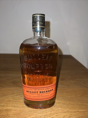Bulleit Bourbon Frontier Whiskey aus den USA / 45% Vol. / 0,7 Liter-Flasche