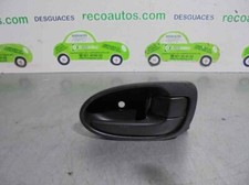 692050D900 poignée intérieure avant droit pour TOYOTA YARIS ( P9 ) 1.4 2163137
