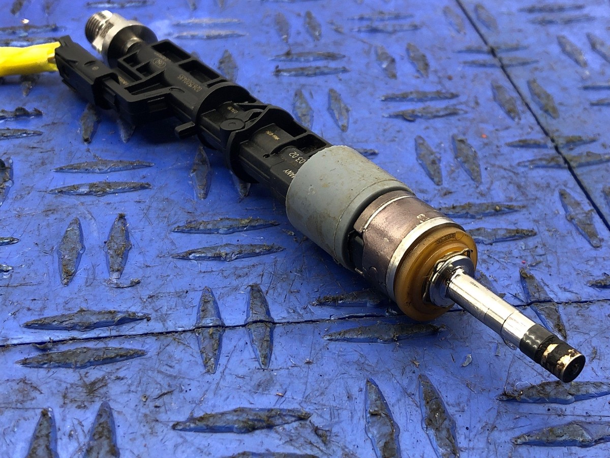 2019-2023 BMW M850I 4.4L ENGINE FUEL INJECTOR 0261500485 OEM 2022 