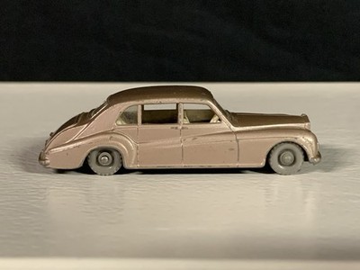 Matchbox #44B Rolls Royce Phantom V (1964) Metallic Tan w/GPW No Box