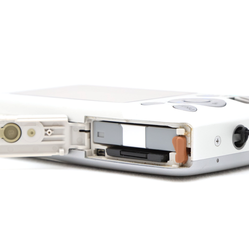 Canon IXUS 95 IS 10.0MP Compact Digital Camera Silver Tested Full Kit Fast Post - Picture 12 of 17