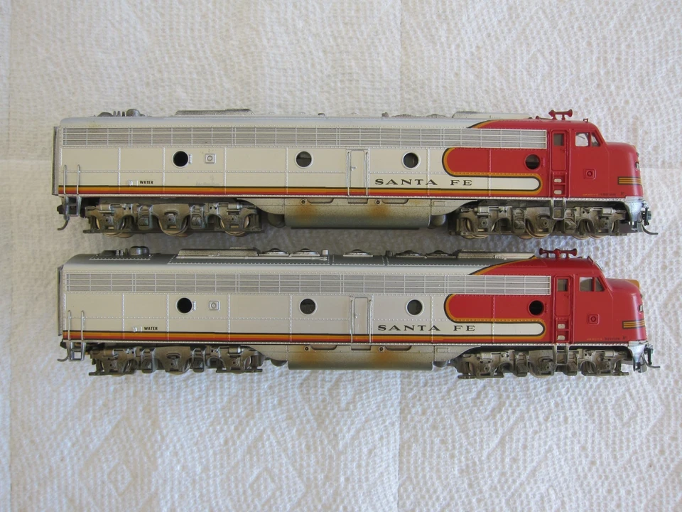 MODEL POWER AUSTRIA HO SANTA FE E9 A-A  SUPER DETAILED, WEATHERED-BEAUTIFUL! - Image 3 of 4