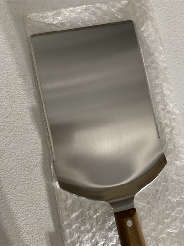 BBQ Grilling Spatula Traeger Grills XXL / Wide Accessory with Teak Handle NWT - Picture 2 of 6