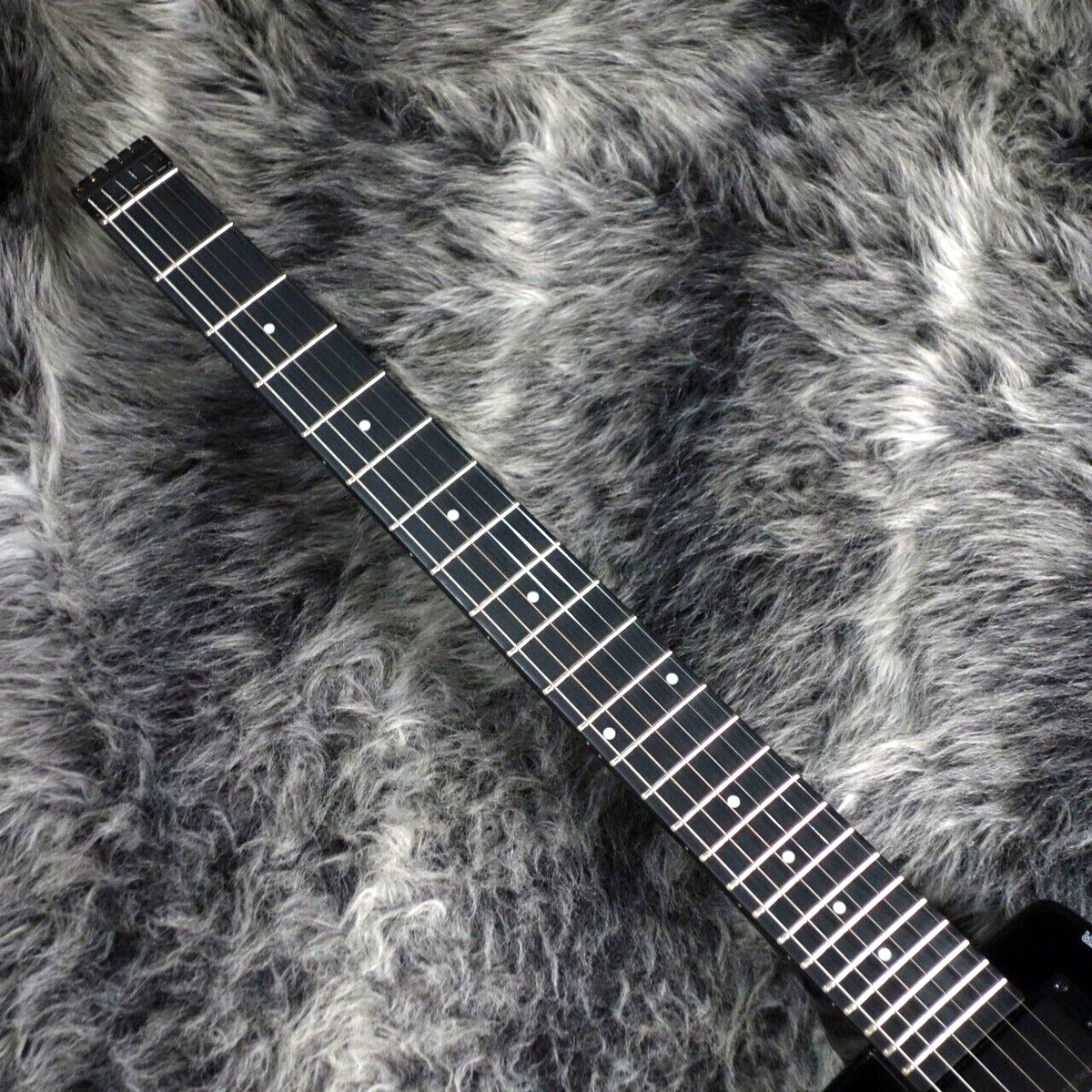 STEINBERGER Spirit GT-PRO Deluxe Black Headless Electric STEINBERGER Spirit GT-PRO Deluxe Black Headless Electric