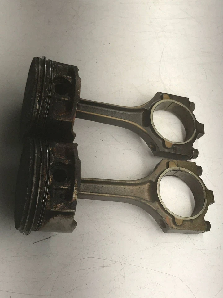 Ford Freestyle 2006 pistón y varilla de conexión dos piezas usado OEM Foto 2 de 4