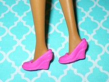 Mattel Barbie Doll Shoes  FASHIONISTAS  PINK WEDGE HEELS  FASHION FEVER
