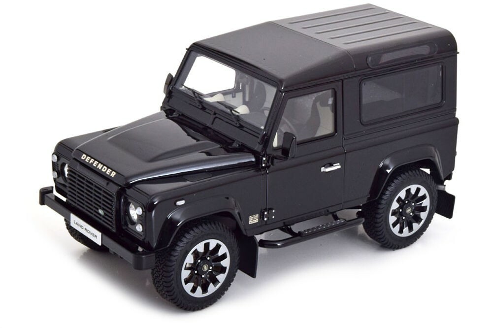 LCD MODELS LCD18007Bl 1:18 2018 LAND ROVER DEFENDER 90 WORKS V8
