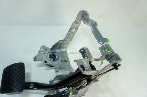 17-19 Audi A4 Premium Plus OEM Soporte de Pedal Soporte Pedales de Freno/Gas 5071 - Imagen 10 de 23