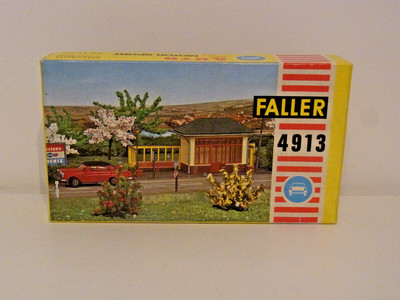 FALLER AMS 4913 Bus-Haltestelle, ungebraucht & ungebaut, wie neu in OVP