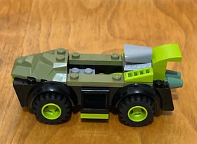 LEGO 10669 Juniors Teenage Mutant Ninja Turtles TURTLE Lair Parts & Pieces Lot