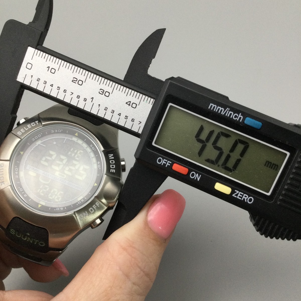 Suunto Observer Digital Watch Silver Tone Barometer Compass