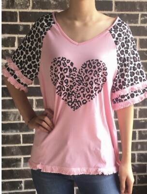 V Neck Leopard Heart Top/T Shirt Small