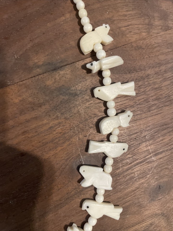 Native American Zuni Carved Animal Totem Fetish Necklace Bear Bird Fox