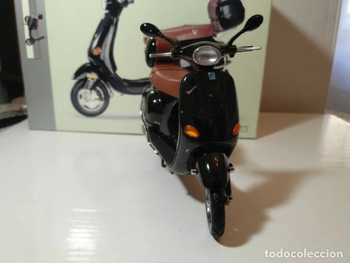 PIAGGIO VESPA 150 ET4 1996 - AUTOART 1/12 | eBay PIAGGIO VESPA 150 ET4 1996 - AUTOART 1/12 | eBay