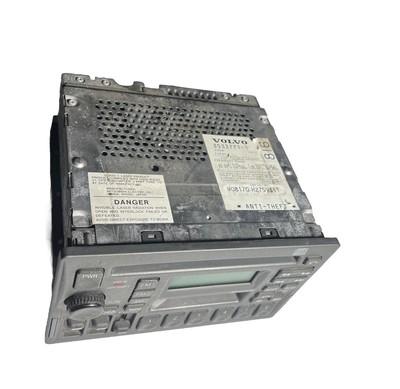Qa20267 1998-2000 Volvo S70 Am FM Radio CD Cassette Stereo Player 