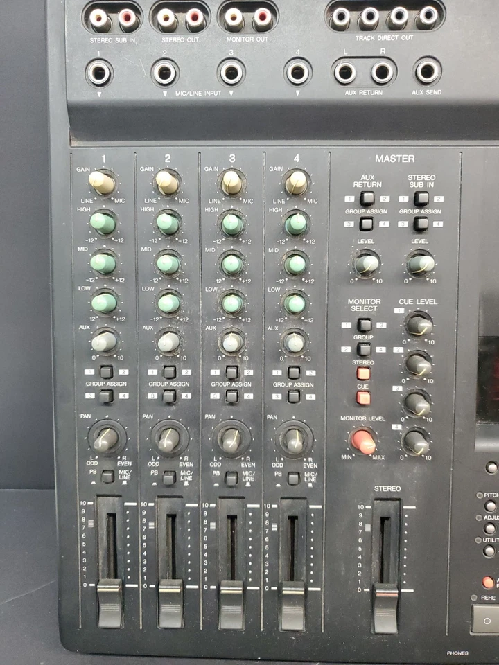 Yamaha MD4 Multitrack MiniDisc Recorder Made in Japan Oct 96 - Working AS IS - Image 2 of 4