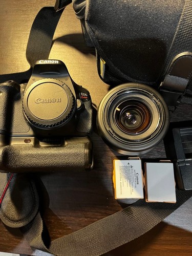 Canon EOS KissX5 battery grip
