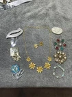 Vintage Costume Jewelry Lot Rhinestone & Glass Earrings Brooch Pin lot-1A