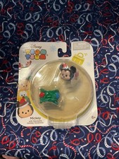 2016 Jakks Pacific Disney Tsum Tsum Stackable Holiday Figure w/ Accessory Mickey