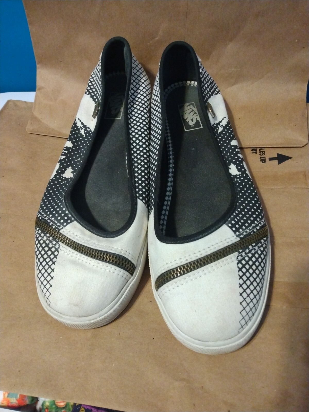 VANS Alston Adler Ballet Flats Size 9 Black Slip-On Sneakers-image