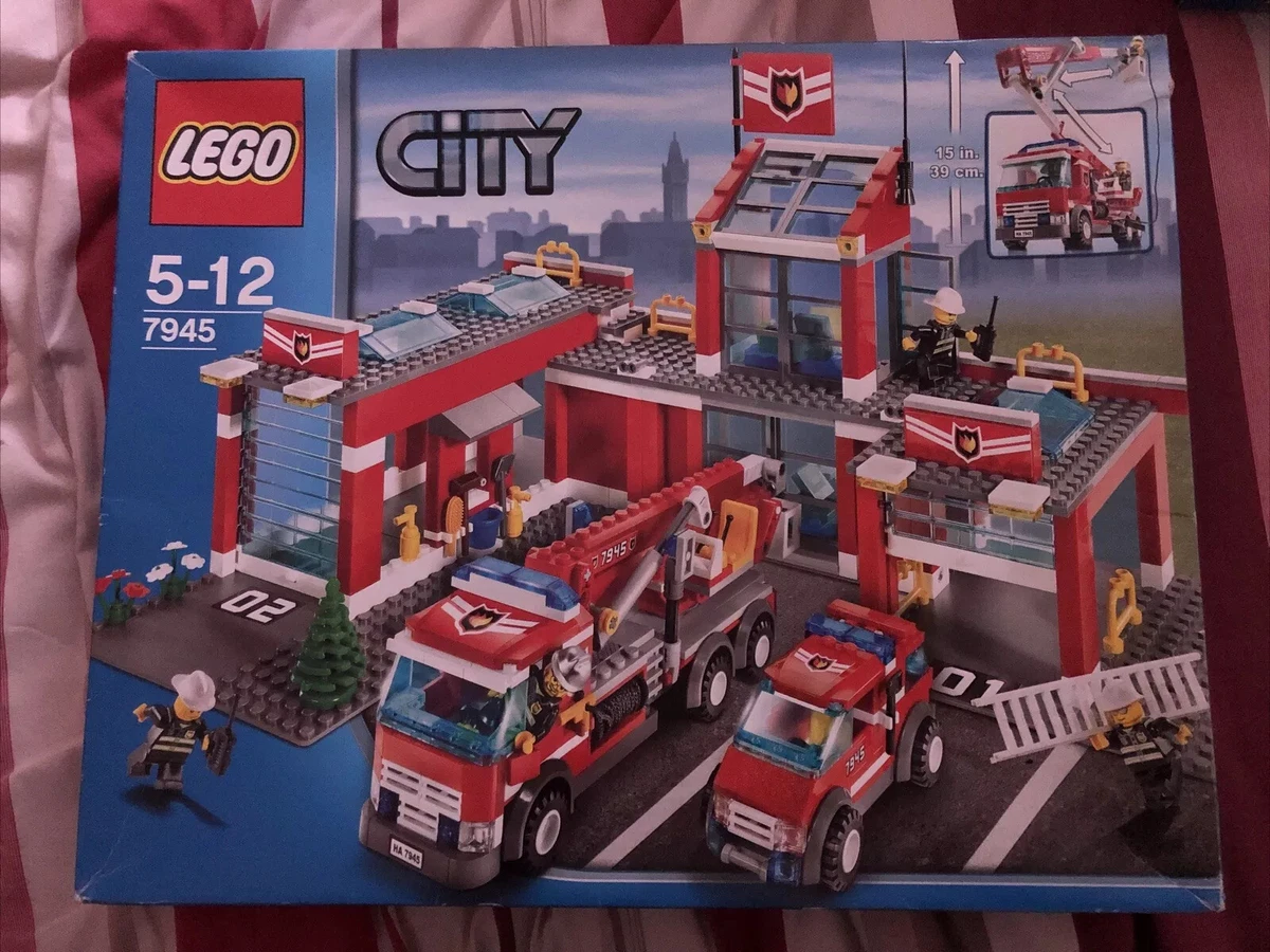 Bliv såret Skru ned zebra LEGO City 7945 Fire Station. Used. | eBay